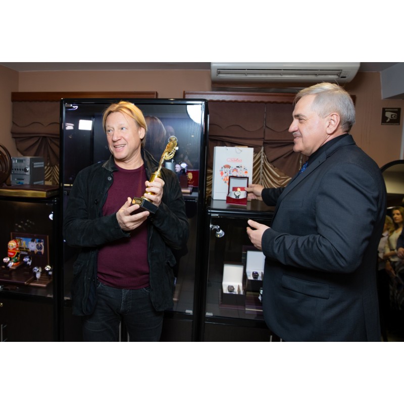 Часы наручные Слава "Д.Харатьян" 